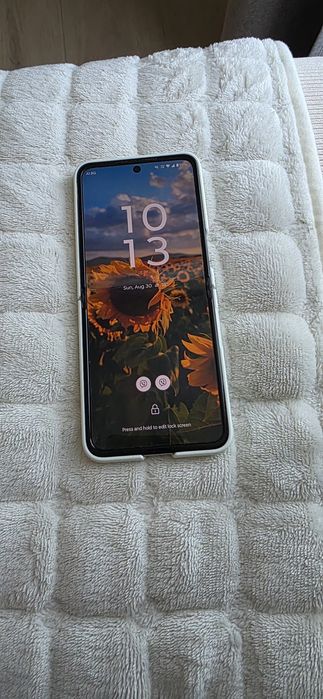 Motorola razr 60