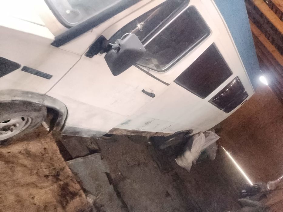 Продам Мерседес сапог