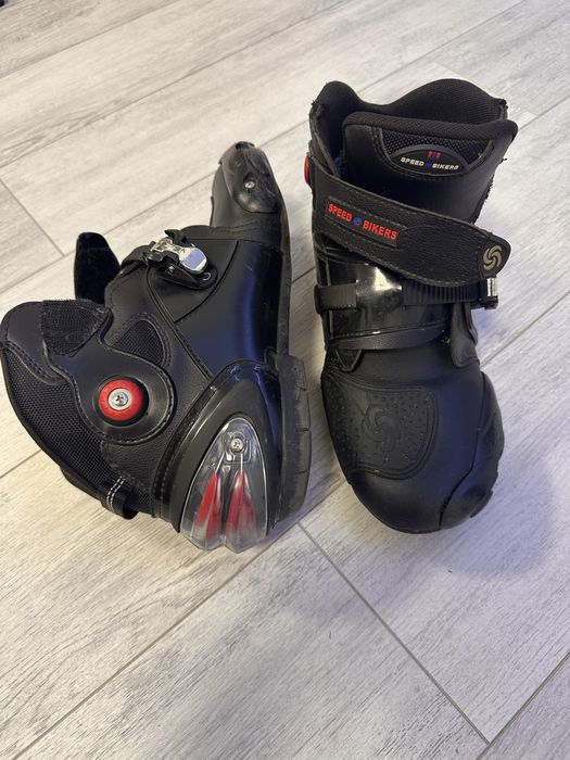 Vand cizme Moto Alpines Fox