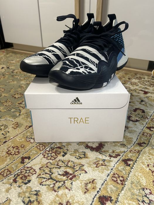 Баскетбольные кроссовки Trae Young 2