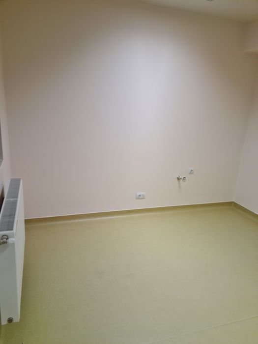 Spatiu comercial de inchiriat/ cabinete medicale
