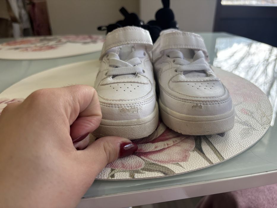 Маратонки размер 27