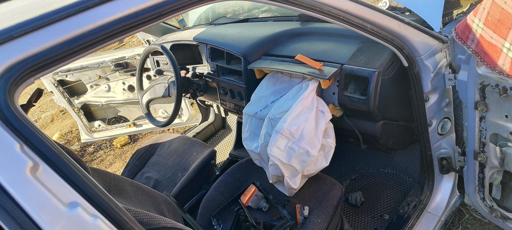 Разбор Гольф 3 2.0 96гв серый