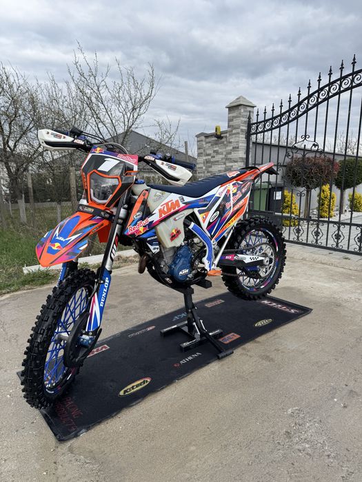 Vand motocross uri