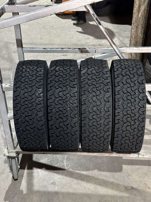 STOC LIMITAT! Set 4 anvelope 225 70 15 all terrain 4x4 garantie 3 ani