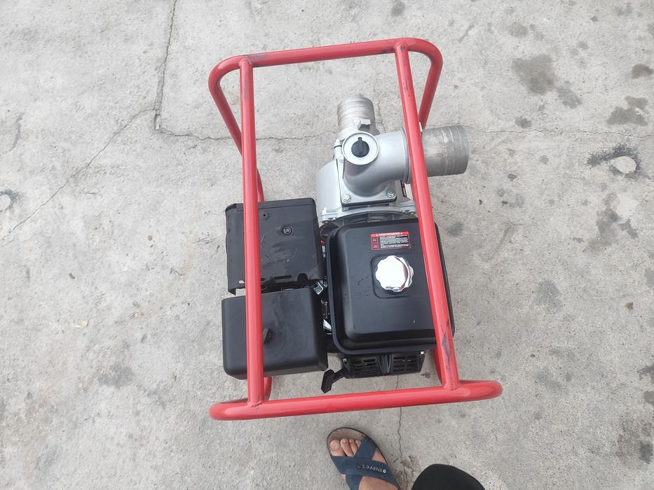 Продам помпу новый