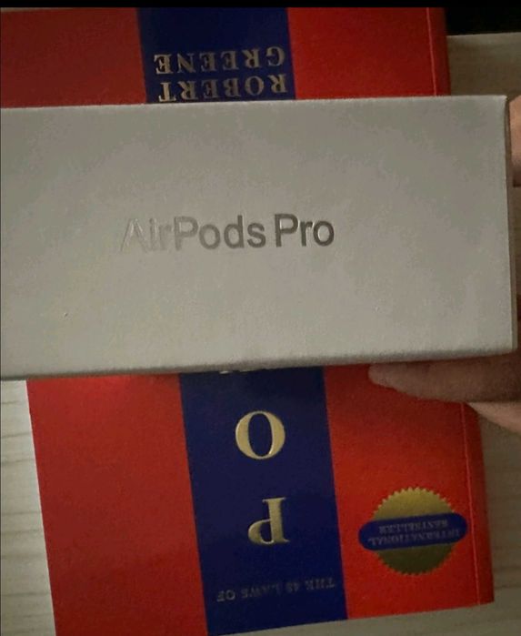 AirPods Pro top със касов бон