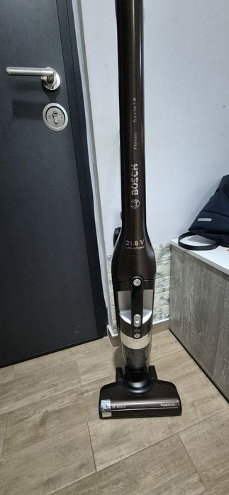 Aspirator vertical Bosch