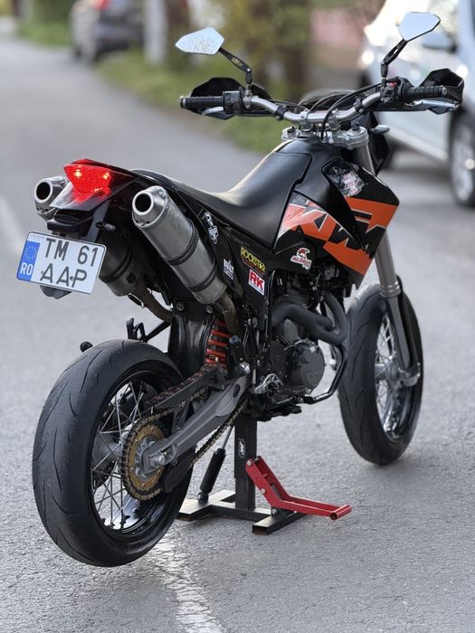 Vând KTM 640 SuperMoto/Enduro/Pornire buton/Înmatriculat/HIGH FLOW/Tobe Leovince/2900€neg!
