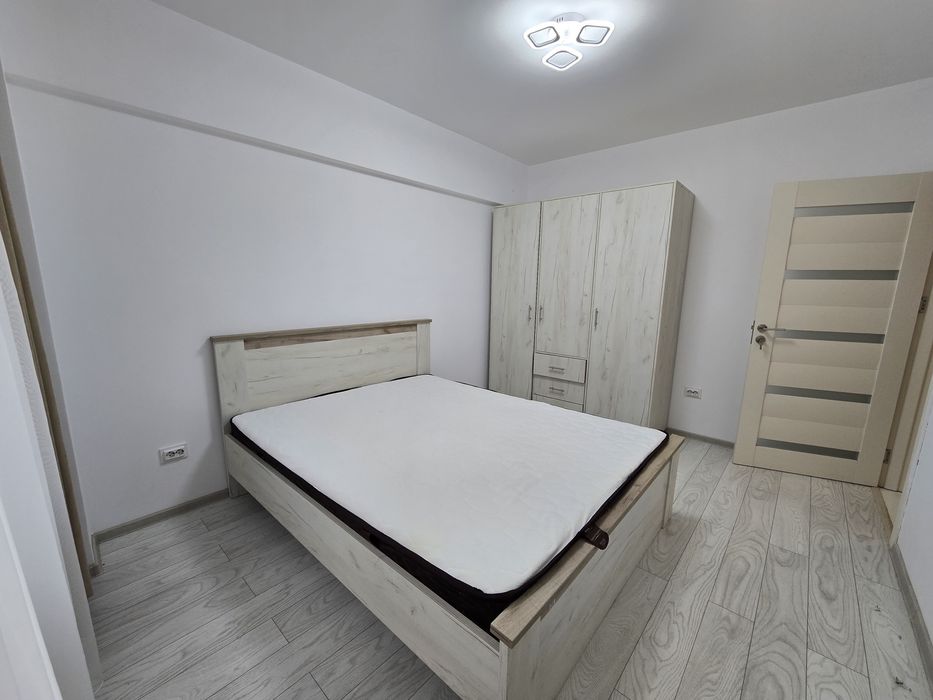 Vand apartament 2 camere