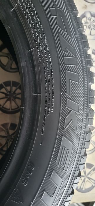 4 anvelope 215 55 17 falken iarna 2020 6,5mm