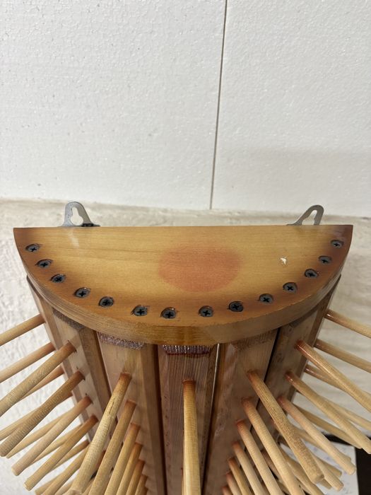 Держатель для катушек ниток