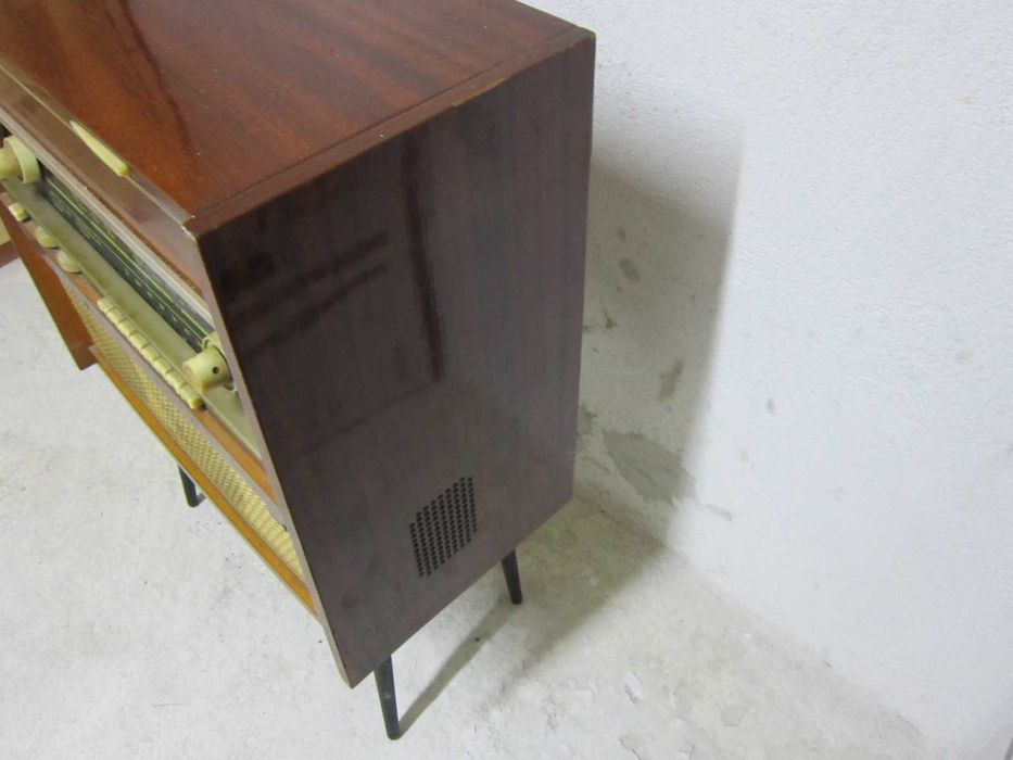 Радиограмофон Ригонда 102