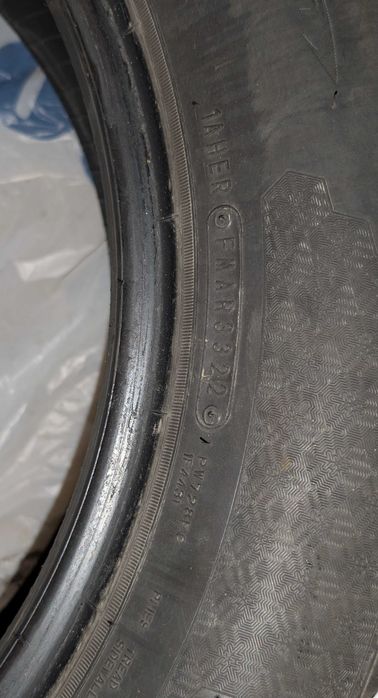 Anvelope iarna Falken Eurowinter HS02 215/60 R17 100V XL