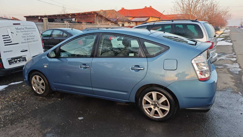 Toyota Prius 1.5 Hibrid