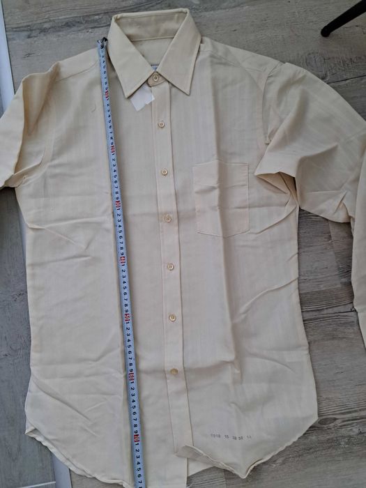 Продавам нови мъжки ризи