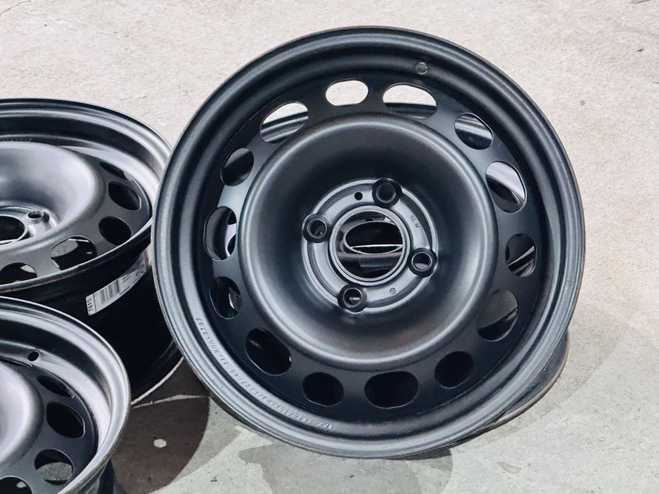 4бр железни Peugeot Citroen 15цола