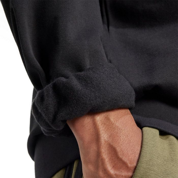 Суичър adidas Feelcozy М
в черно с апликация JE3794