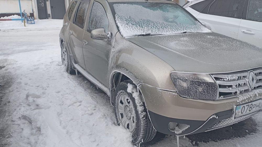 Машна рено дастер продам