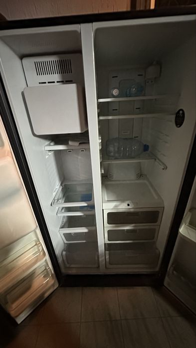 Продам холодильник Samsung