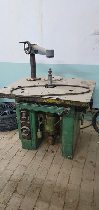 Деревообрабатывающий станки рейсмус 60 см. Красный металлист