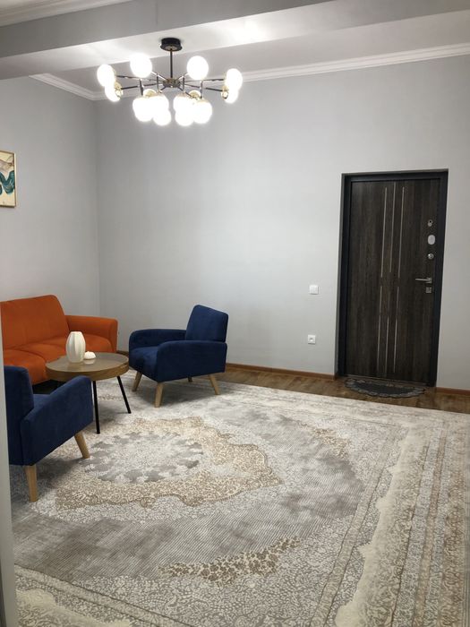 Продам 2-х комнатную квартиру 64 кв.м.