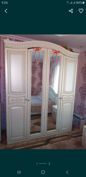 Продам спальный гарнитур