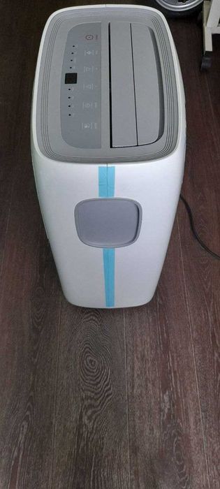 Мобильный кондиционер Electrolux EACM-11 CL/N3 Loft