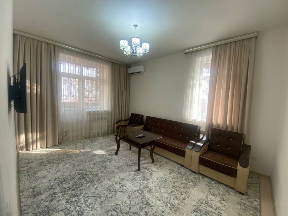 Яккасарай. Шота Руставели Аренда 2 х комнатная.  Срочно !