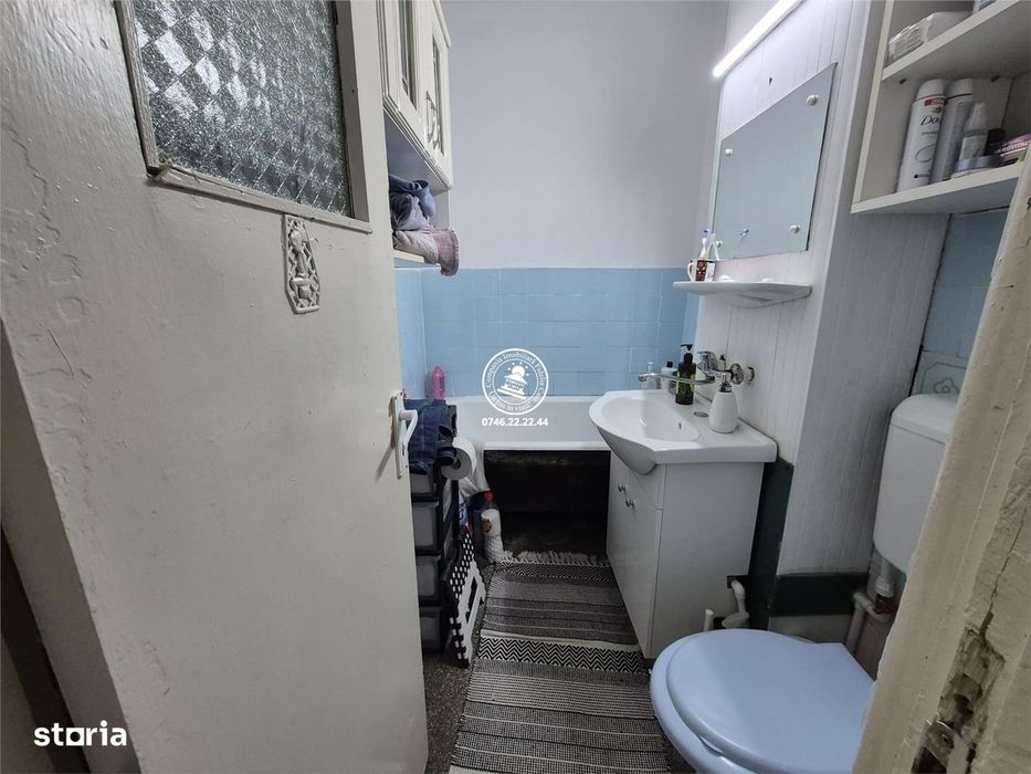 Apartament 3 camere de vanzare Dacia