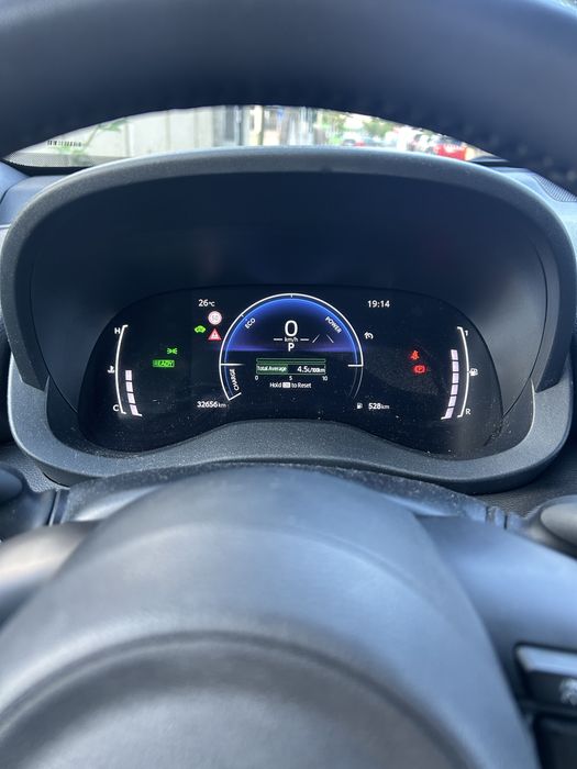 TOYOTA Yaris 2025 — imagine 5