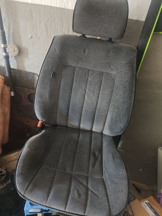 Сиденье передние на Фольксваген Пассат б3