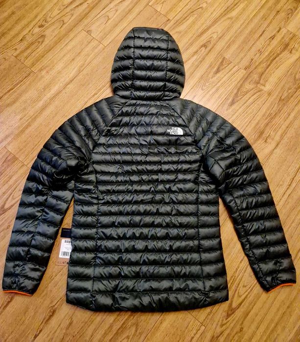 Geaca puf The North Face, originala, masuri S si XXL, noua, iarna,frig