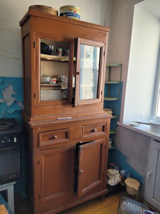 Отдам даром мебель СССР