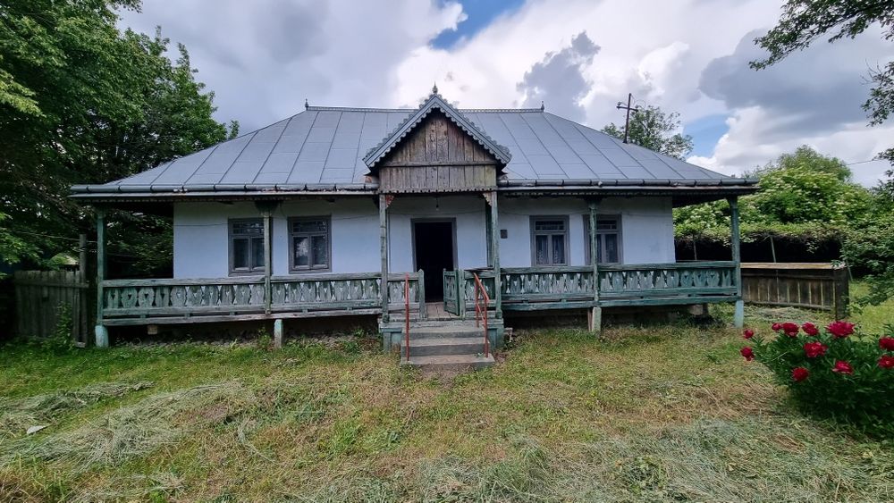 Proprietar, vand casa cu utilitati si teren 7500mp in Boroaia, Suceava