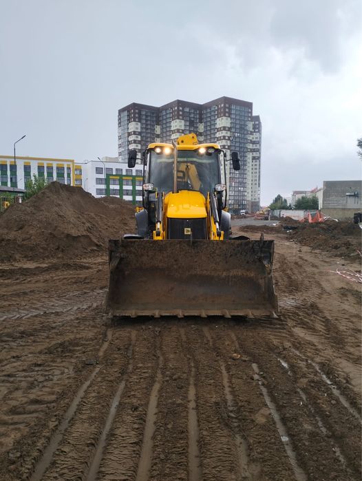 Экскаватор погрузчик 3в1, гидромолт,ковщ 60 40