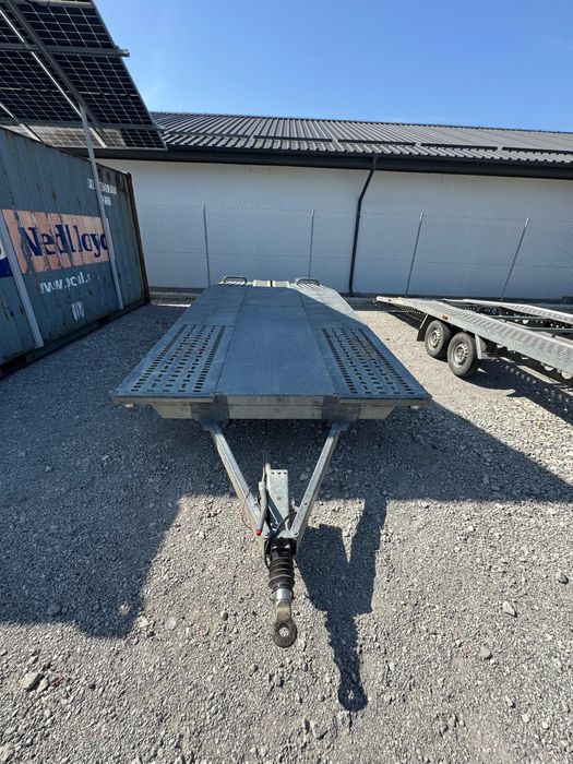 Tractari auto , transport utilaje agricole