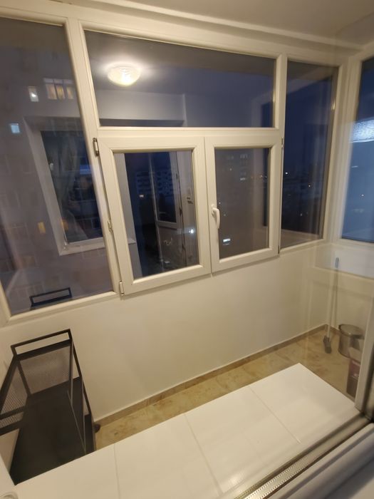 Inchiriez apartament 3 camere zona Pd Ros