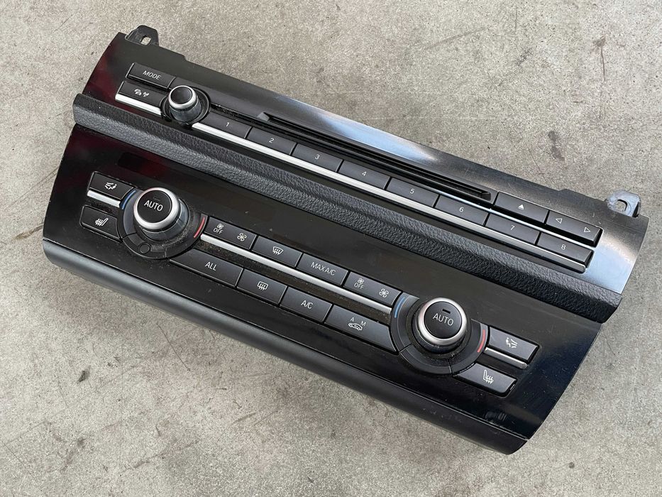 Climatronic cu incalzire in scaune Bmw seria 5 F10 - F11 cod 9317670