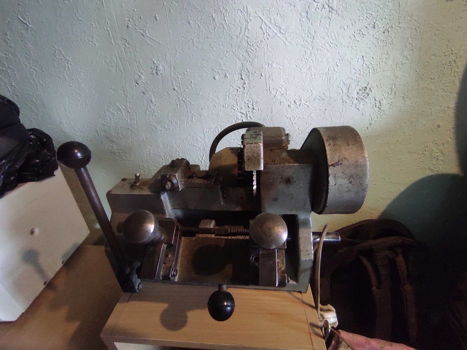 Продам станки для изготовления ключей