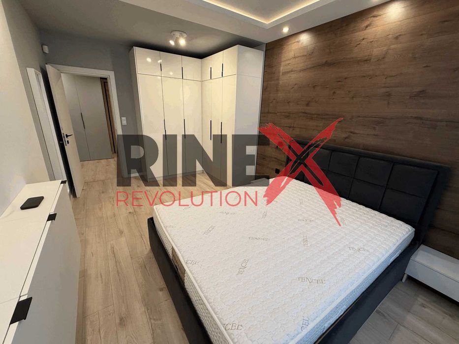 Дава се под наем Тристаен апартамент в Пловдив, Южен - 100 кв.м за 700 € - Снимка #8