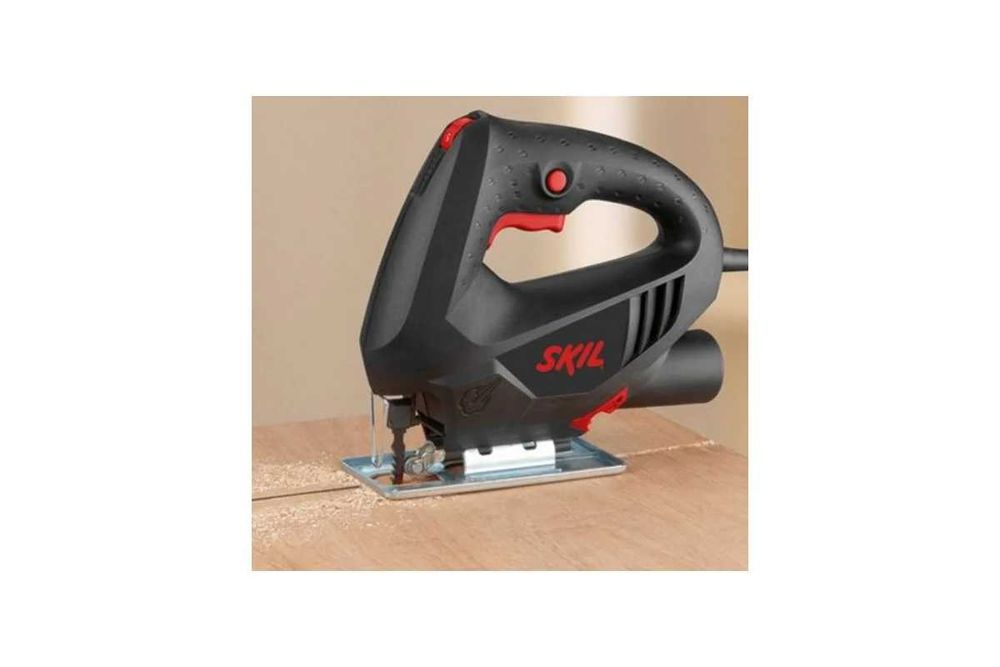 Электрический лобзик