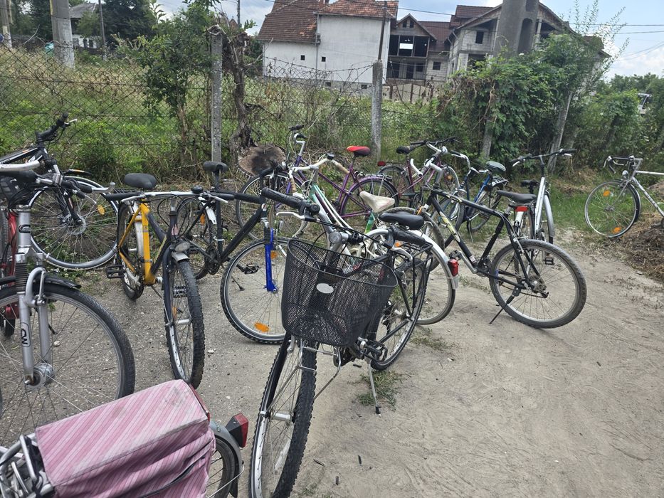 Biciclete de vanzare