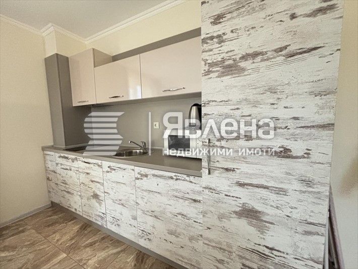 Продава се Двустаен апартамент в Свети Влас - 65 кв.м за 1931 €/кв.м - Снимка #3