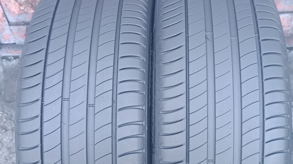 235/45/17 Michelin