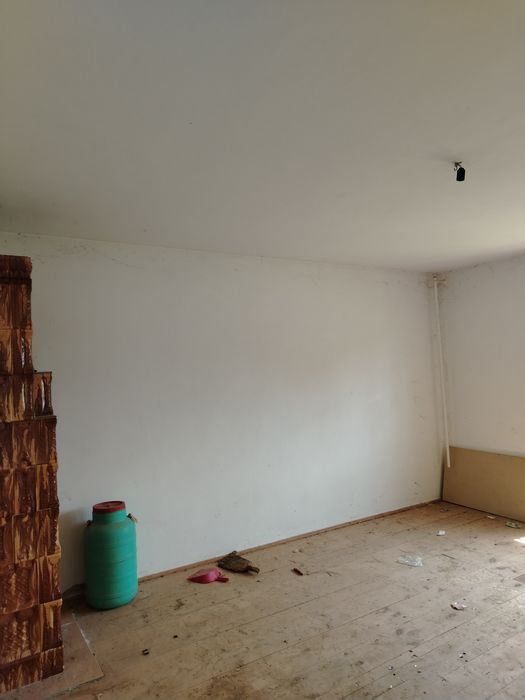 Casă de vînzarea cu 1200m teren în Valea voievozilor