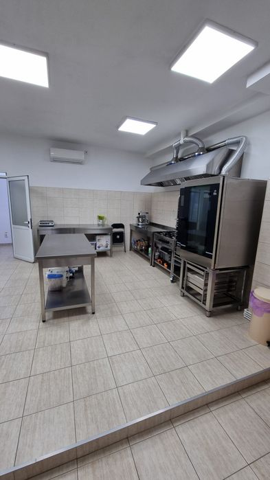 Laborator HORECA complet utilat – Iași, 120 mp, parter – ideal pentru Cofetărie, Patiserie, Catering, Bucătărie, Fast Food sau Restaurant
