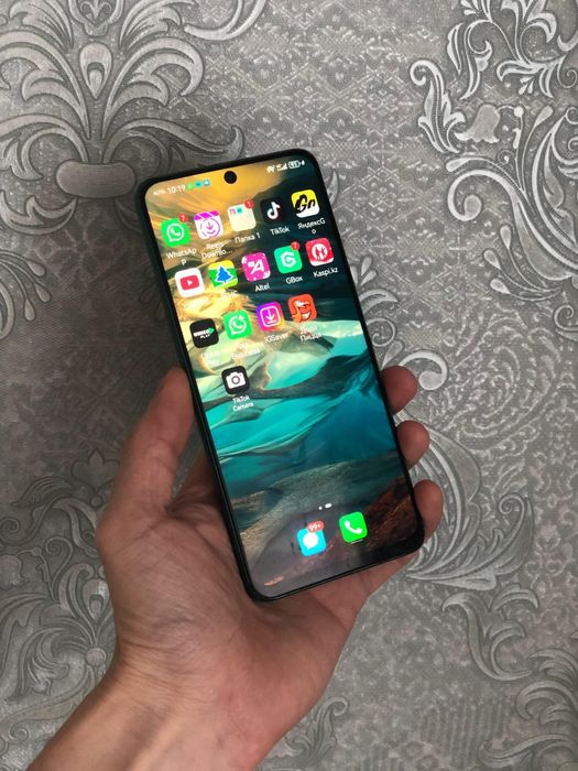 Huawei Nova 12I продам