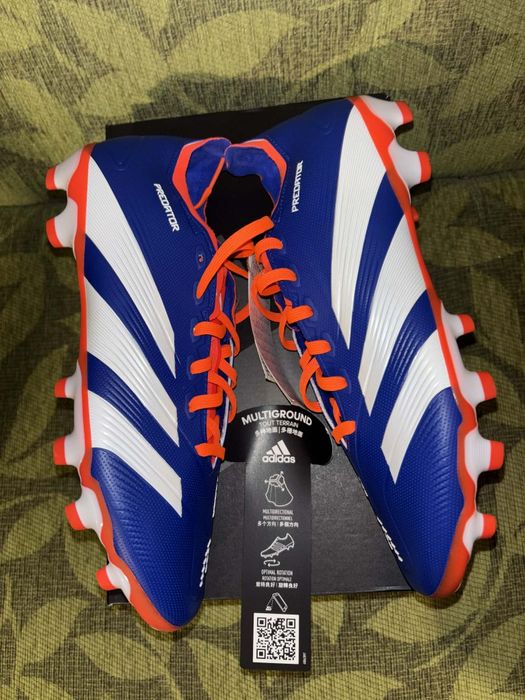 Нови футболни обувки Adidas Predator