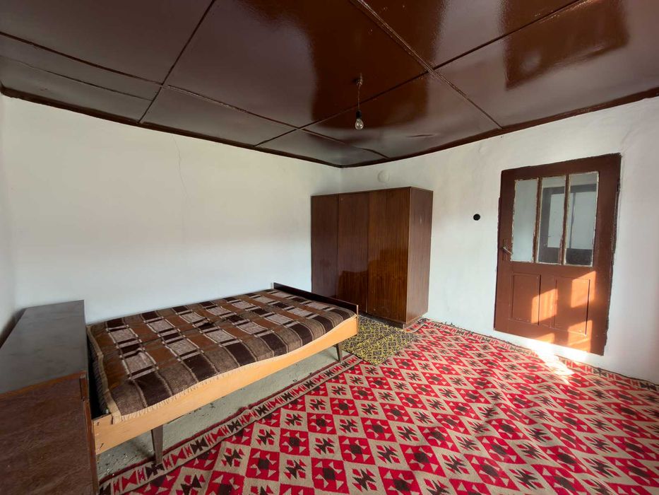 Продава се Къща в с. Слатина, Област Силистра - 200 кв.м за 29 €/кв.м - Снимка #8